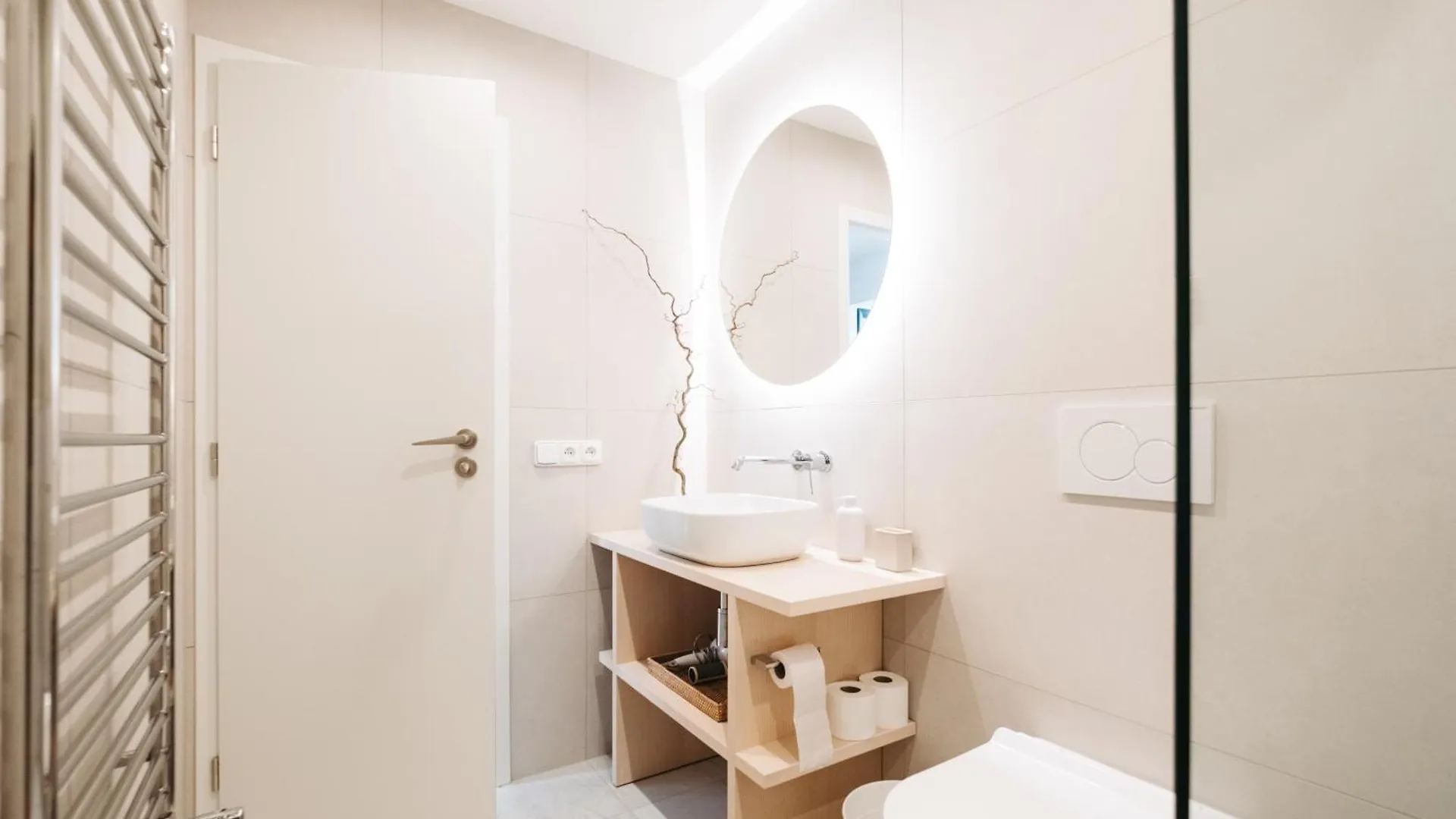 Modern Sunlit Loft With A/C In Prime Location Apartment Prague 0*,